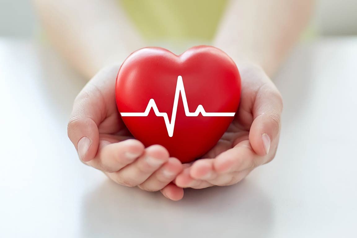 This-Is-the-Day-or-Month-You're-Most-Likely-to-Have-a-Heart-Attack_392296663-Syda-Productions