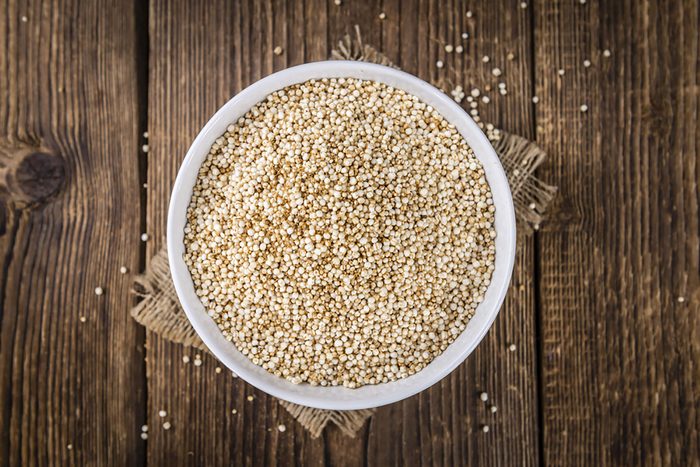 bowl of raw quinoa