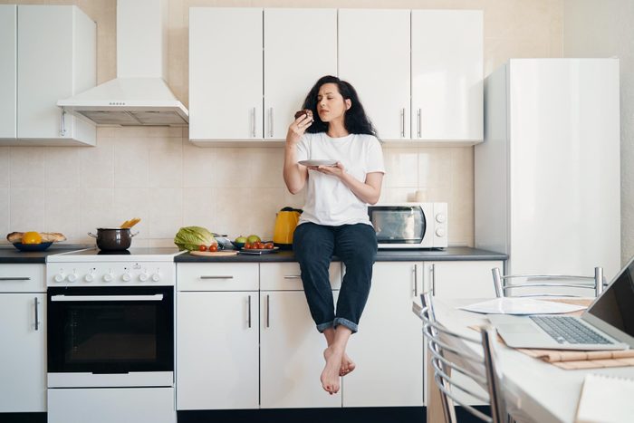 7 Ways To Lose Weight That Aren't Exercise