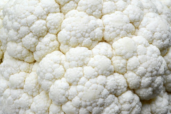 The 50 Best Foods For Your Heart Cauliflower Gettyimages 905778144