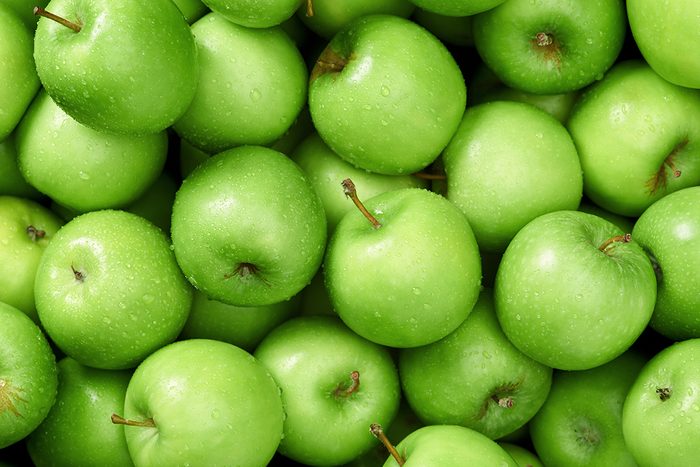 The 50 Best Foods For Your Heart Apple Gettyimages 478157668